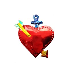 Pequeño Sagrado Corazón atravesado
